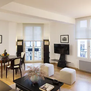 Montmartre Apartment