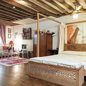 Camallo Apartment