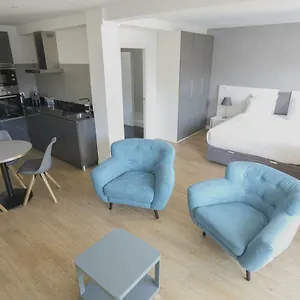 Parc 709 Apartment